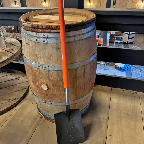 shovel square point closed back 2